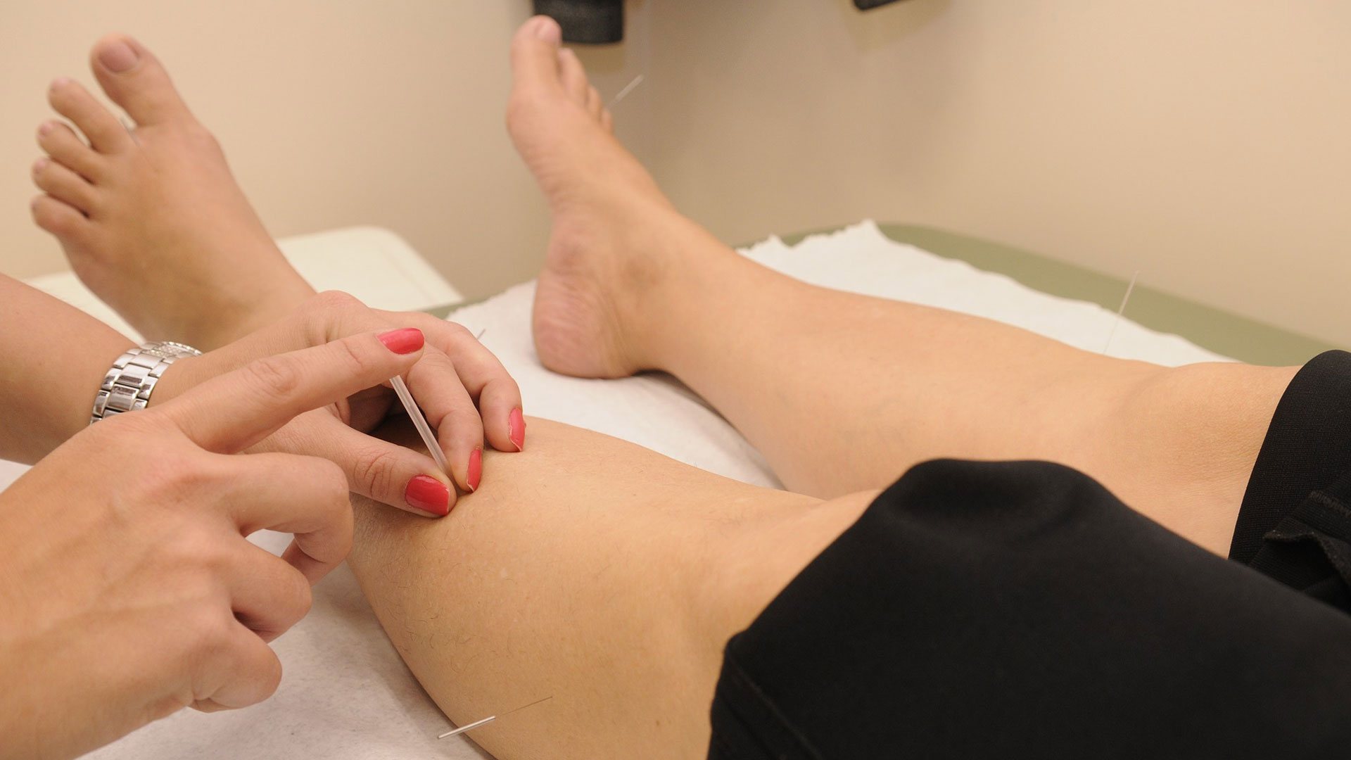 acupuncture-banner-bg