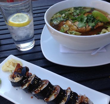sushi bar featured2