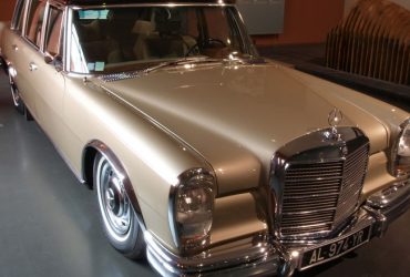 The Standard Stretch Limo