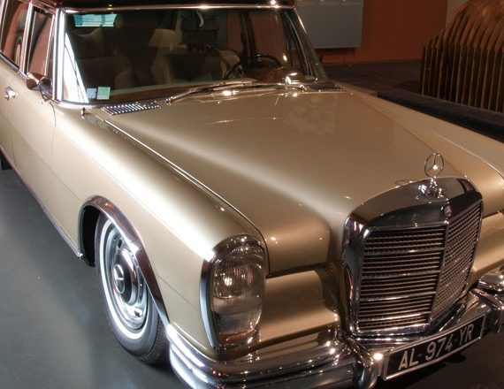 The Standard Stretch Limo