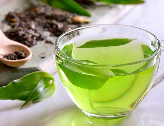 Green tea: Health benefits, side effects, and research