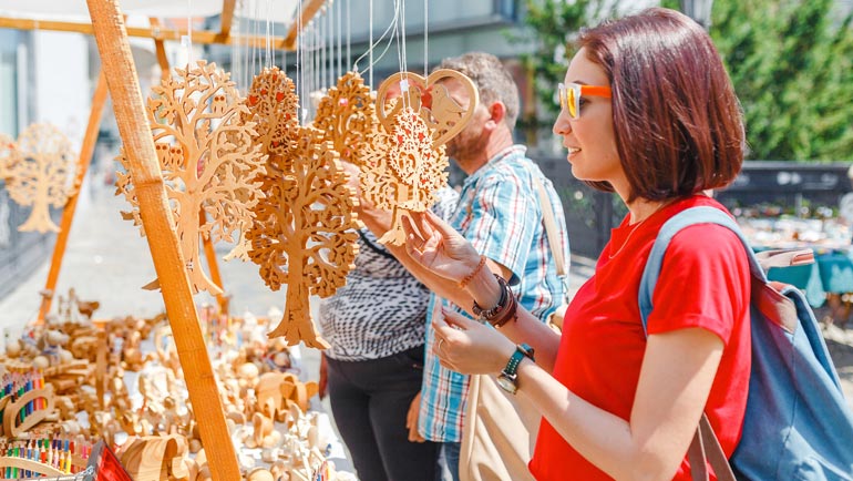 Rush Of Wooden Creativity In Market