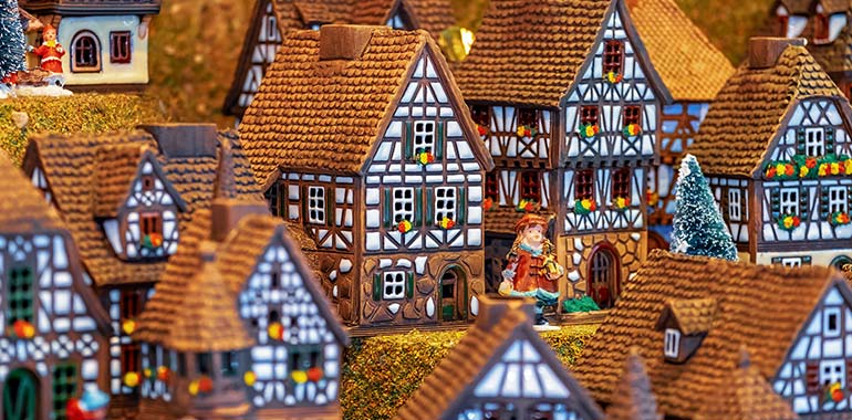 We give the best and affordable decorations.