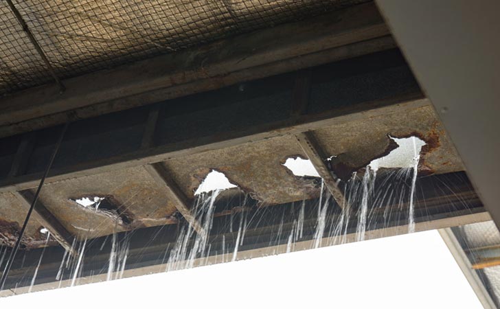 Old Gutter Reparing