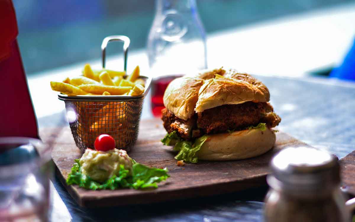 Chicken Burger $9.50