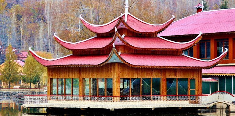 Awesome Shangrila lake