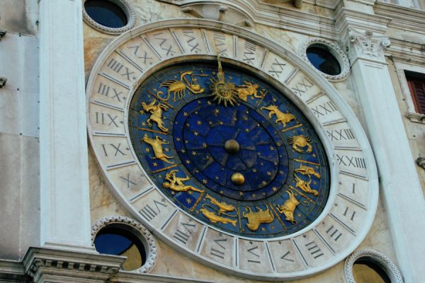 Nulla cursus sem nec dolor ultrices sagittis.