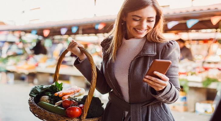 Finding Free Fruits & vegetables shopping Online.