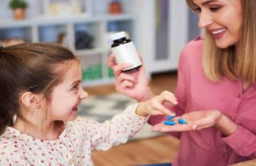 Amazing Benefits of Aspirin- Get rid of Pimples easily